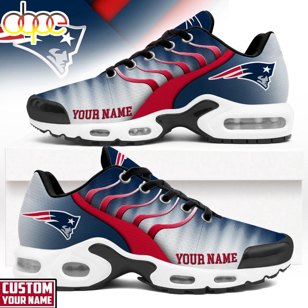 Custom Name New England Patriots NFL Endzone Runner Air Max Plus Shoes